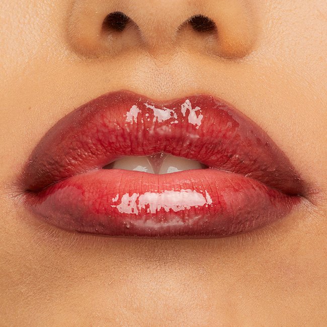 آرایش لب با ترند لیپ کامبو