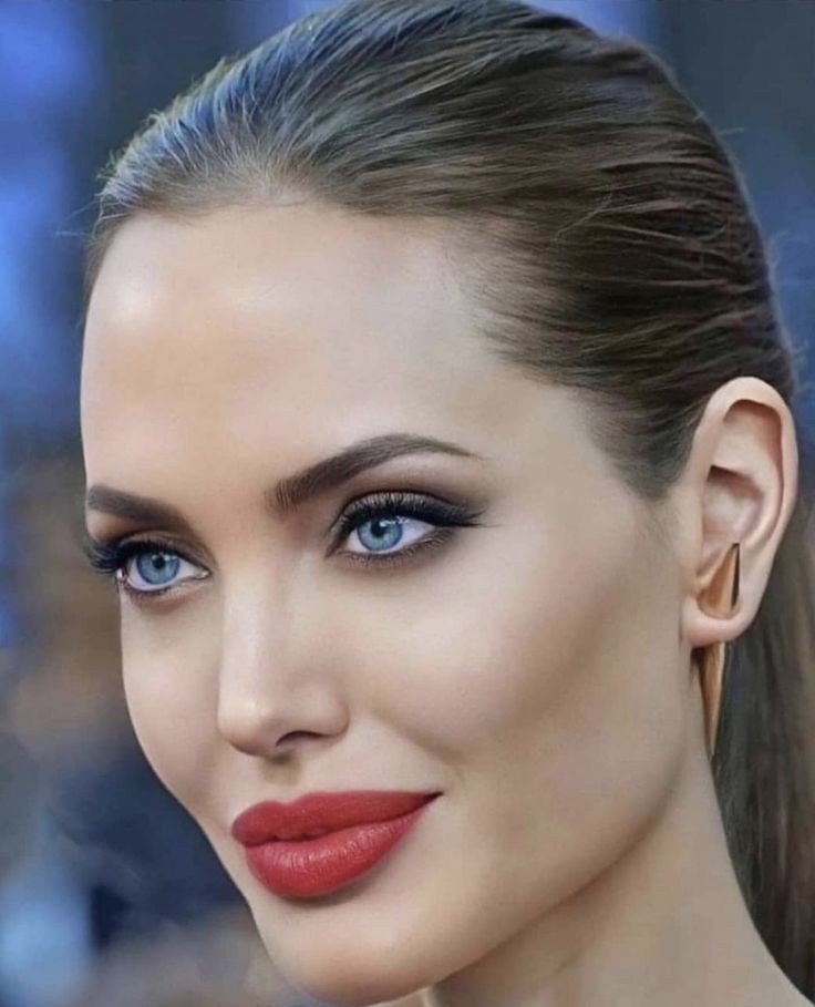 آموزش آرایش گلم هالیوودی