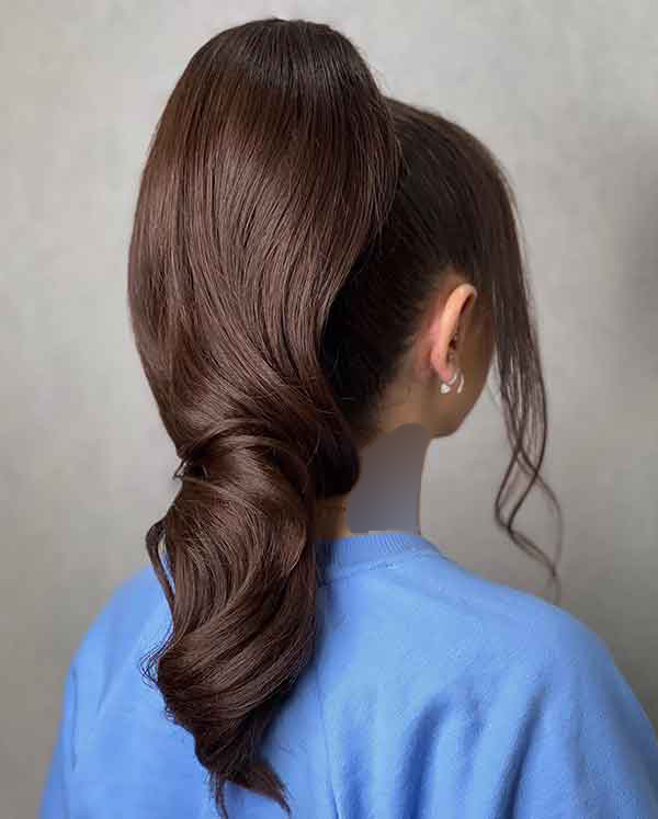 مدل مو دم‌اسبی پیچ‌خورده